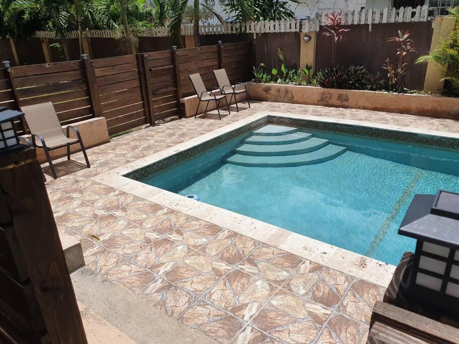 Central Upscale New Kingston Apt With Pool Exterior foto